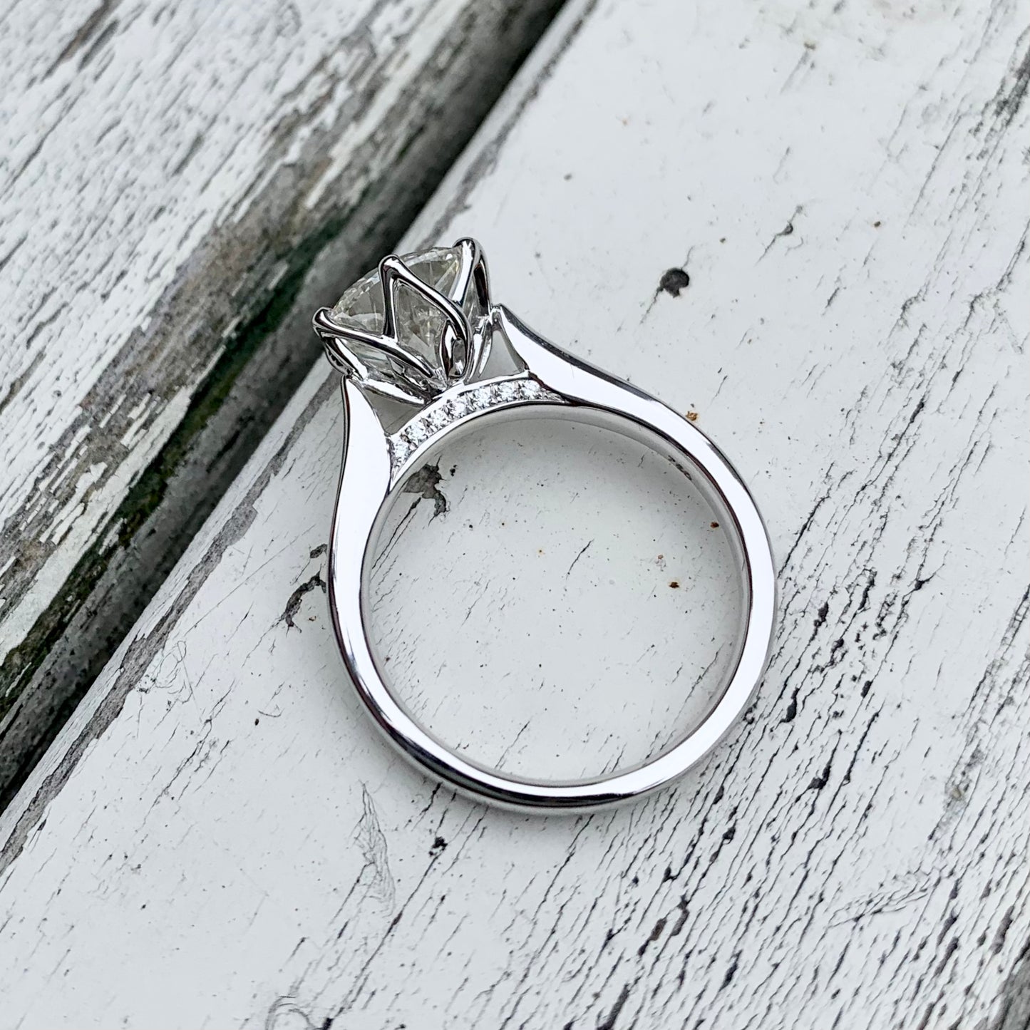 Sakura Jewellery's Signature 6-claw Solitaire